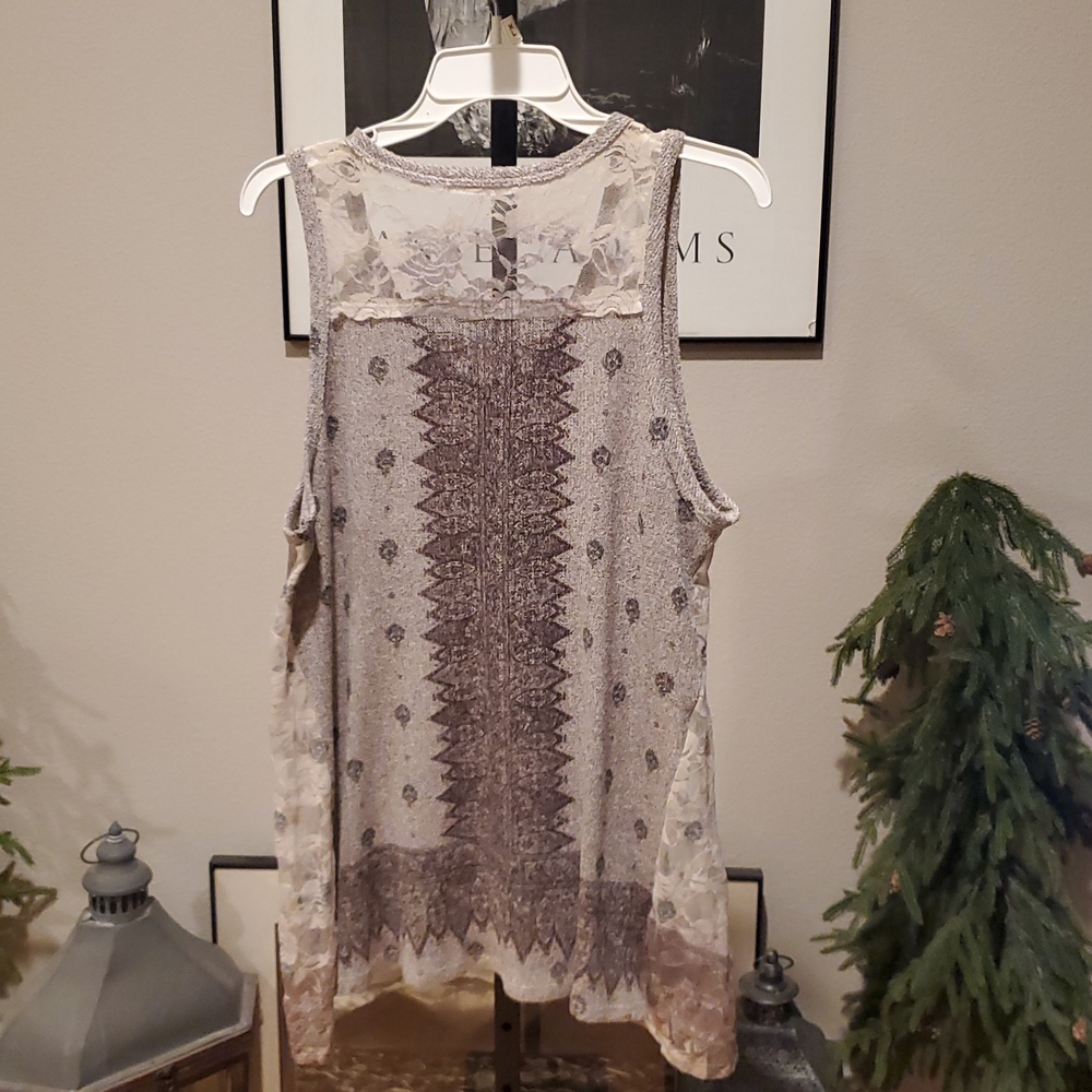 #37 Embellished Lace-Back Camisole in Silver Taupe - Picture 4 of 4